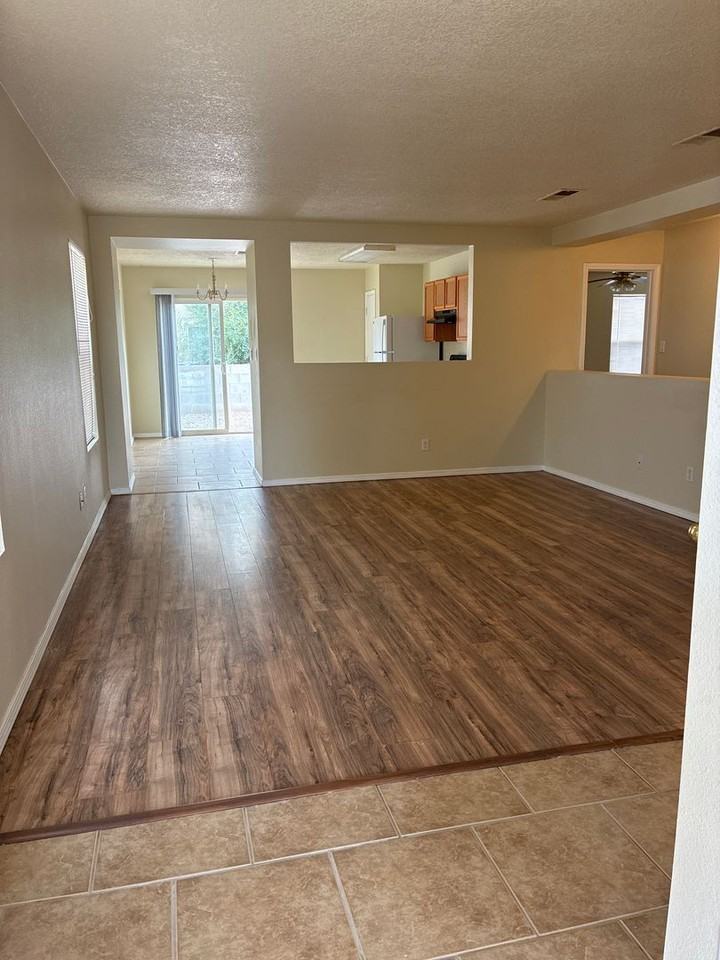 6136 Rose Park Ave Nw - Photo 3 of 18