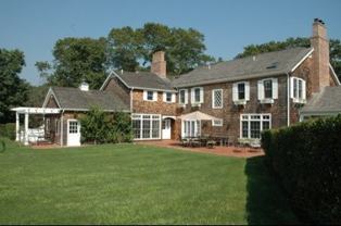 111 Cove Hollow Rd - Photo 1 of 1