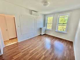 197 31st St #2 - Photo 1 of 1