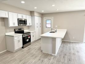 2113 E Colgate Dr - Photo 1 of 1