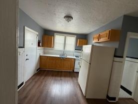 565 E Elm St #1 - Photo 1 of 1