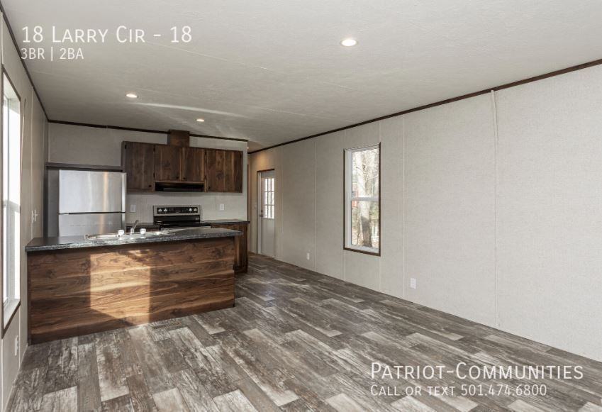 18 Larry Circle #18 - Photo 3 of 10