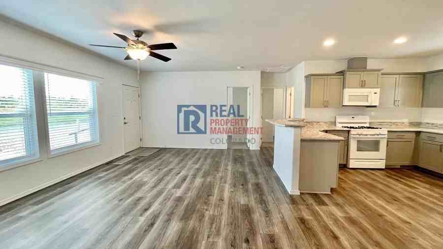 12186 W 14th Ave - Photo 2 of 29
