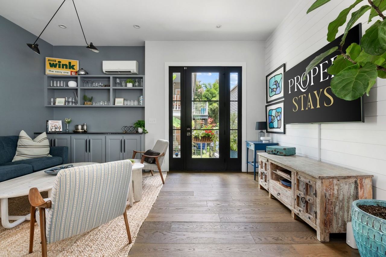 7 Carrere Ct - Photo 6 of 49