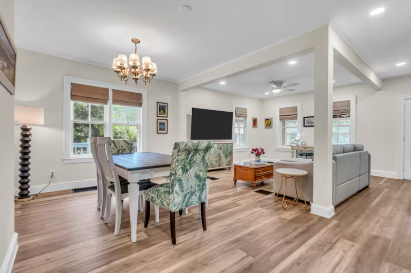 560 Prospect Ave - Photo 4 of 20