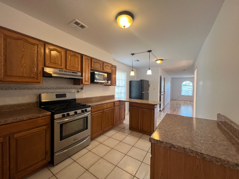 1012 Laura Street #2 - Photo 2 of 8