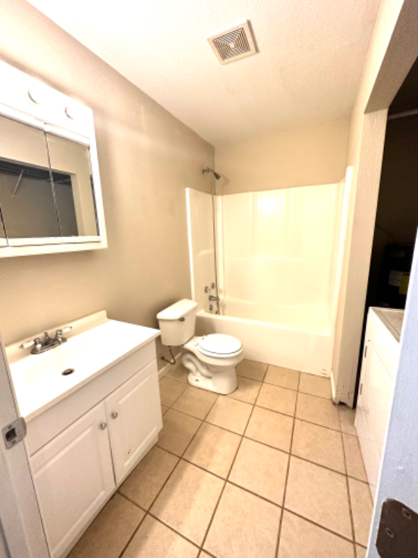 2341 Main St - Photo 4 of 5