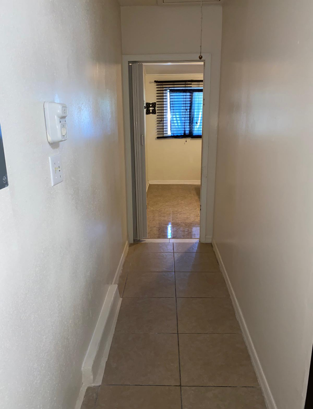 129 Dahlia Dr - Photo 3 of 9