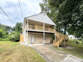 906 Portland St - Photo 1 of 1