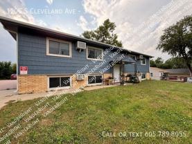 1205 S Cleveland Ave #3 - Photo 1 of 1