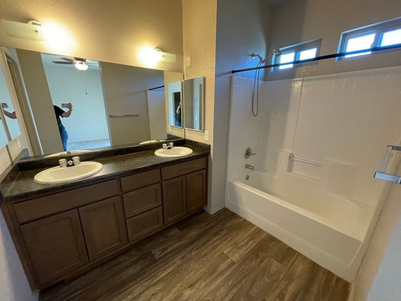 3701 W 22nd St Bldg 18 #C - Photo 5 of 11