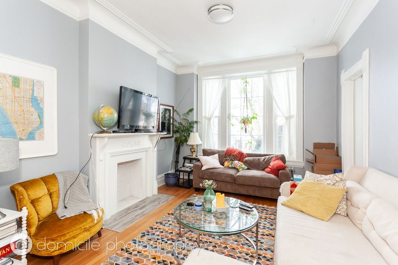 2903 W Belden Ave #2 - Photo 5 of 9