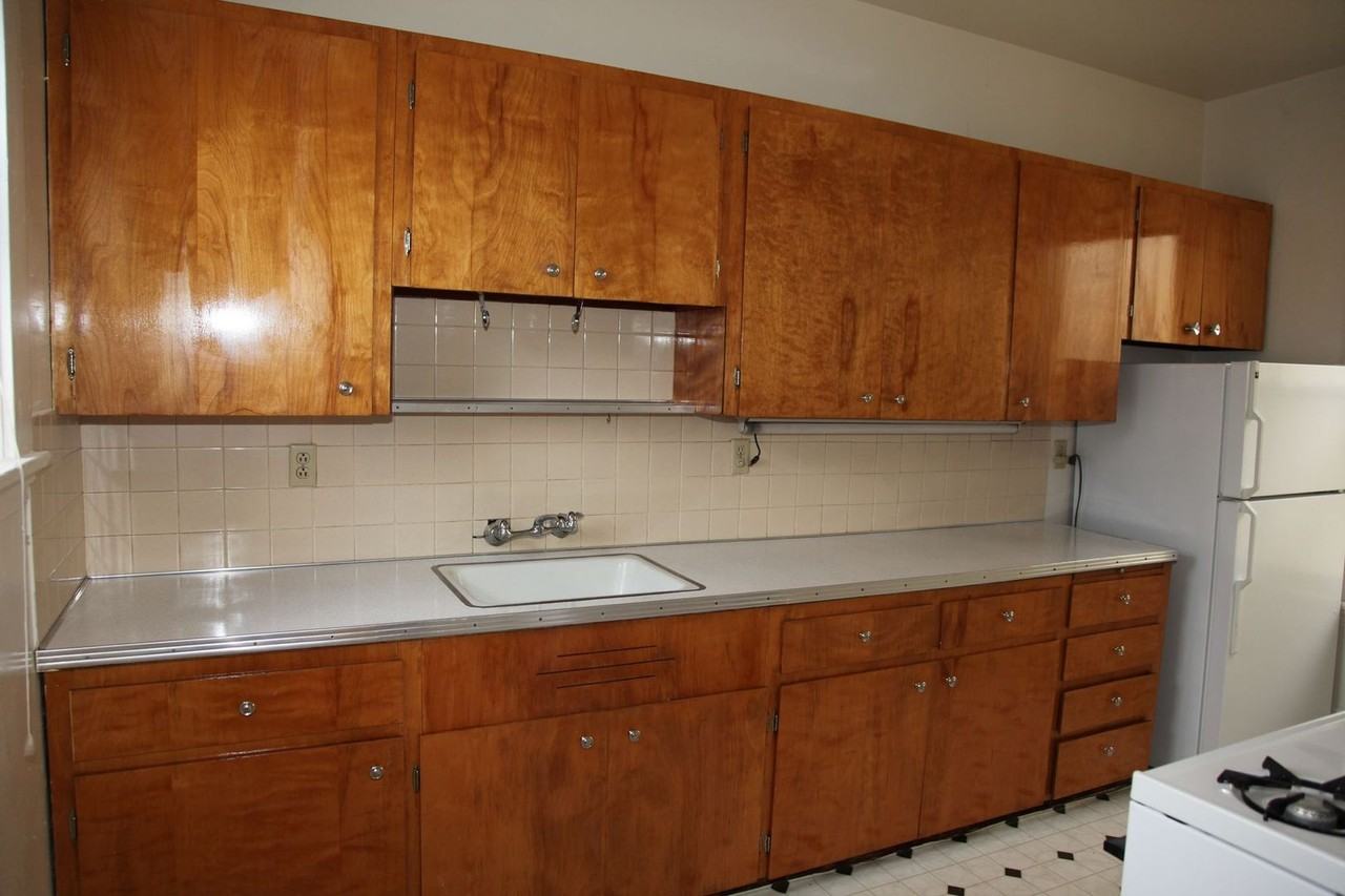 1232 SW Jefferson St. - Photo 3 of 36