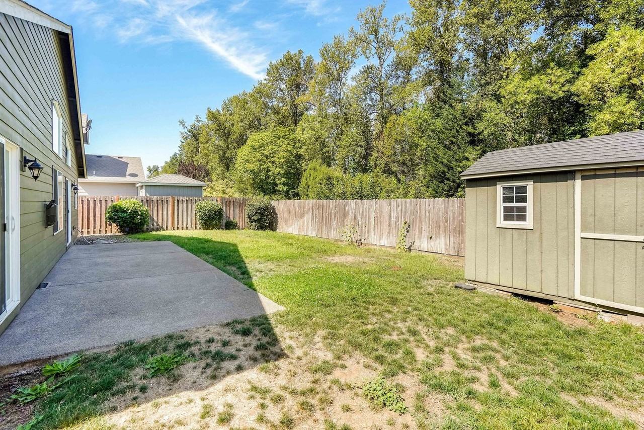 2387 Equestrian Loop S - Photo 3 of 39