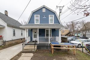 featured image of 121 Hill St