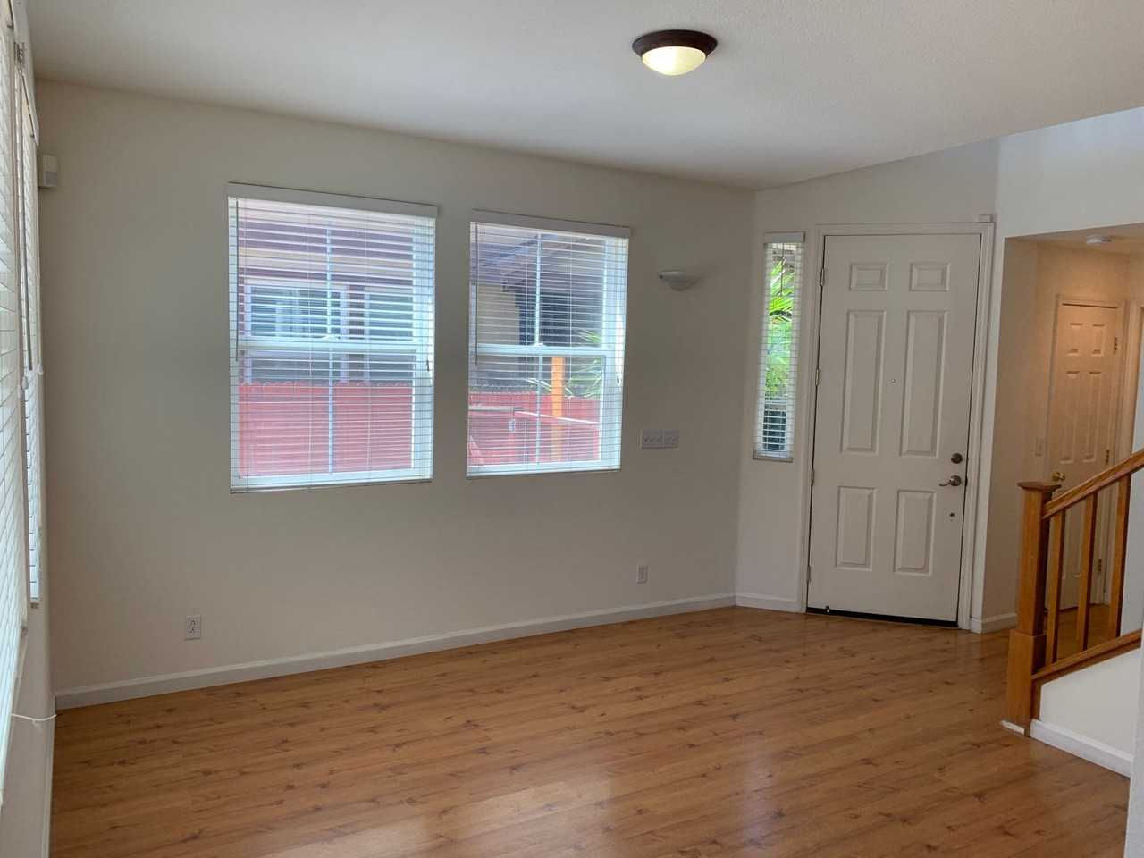 222 Whispering Oaks Ct - Photo 3 of 19