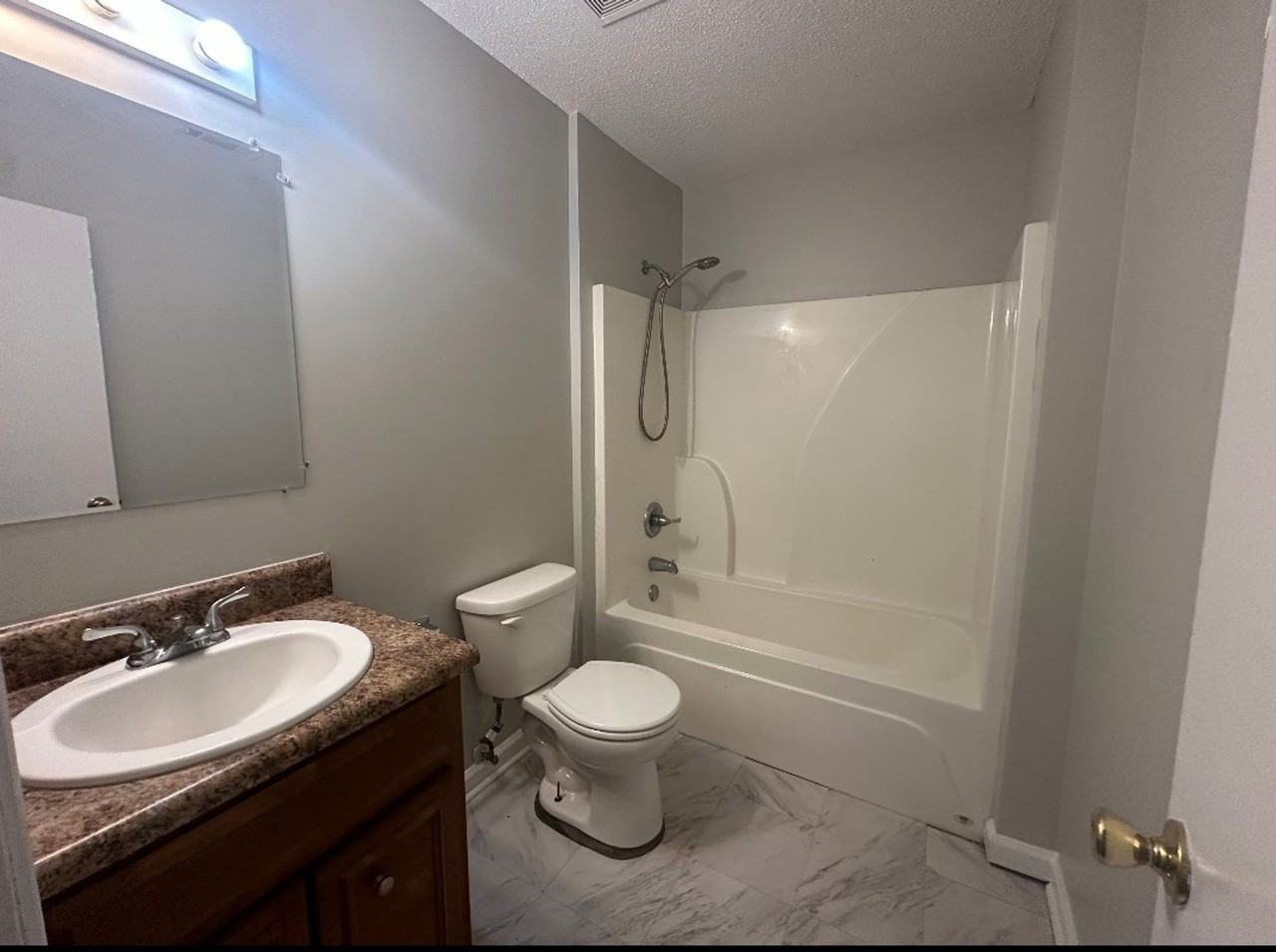 317 Station Crossing Dr Apt B - Photo 2 of 12