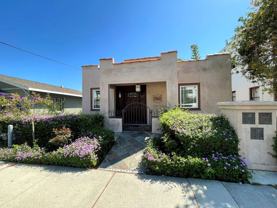 916-920 Poli - Photo 1 of 1