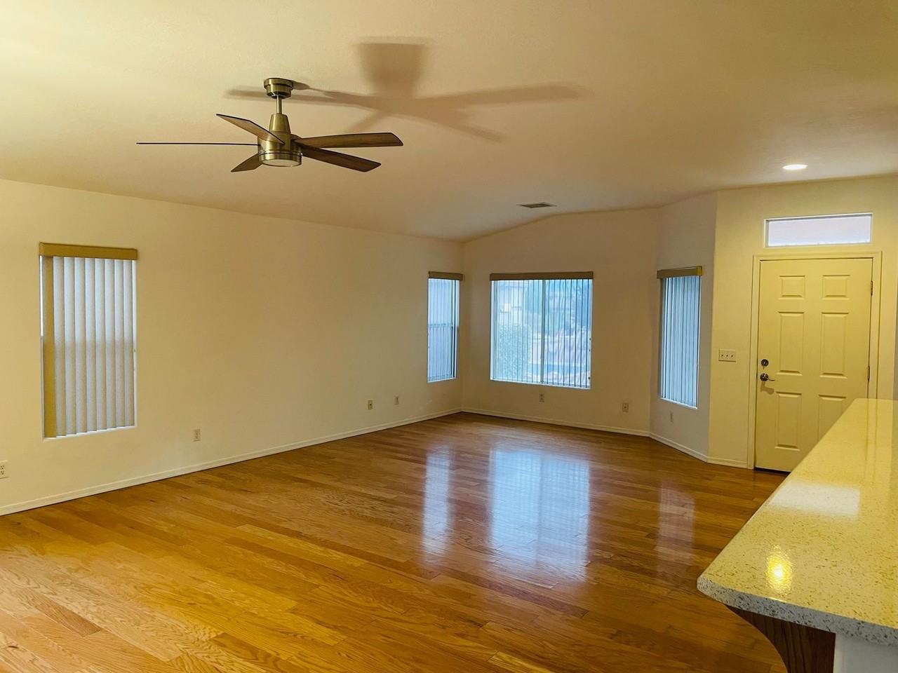 5104 E Sage Springs Dr - Photo 2 of 17