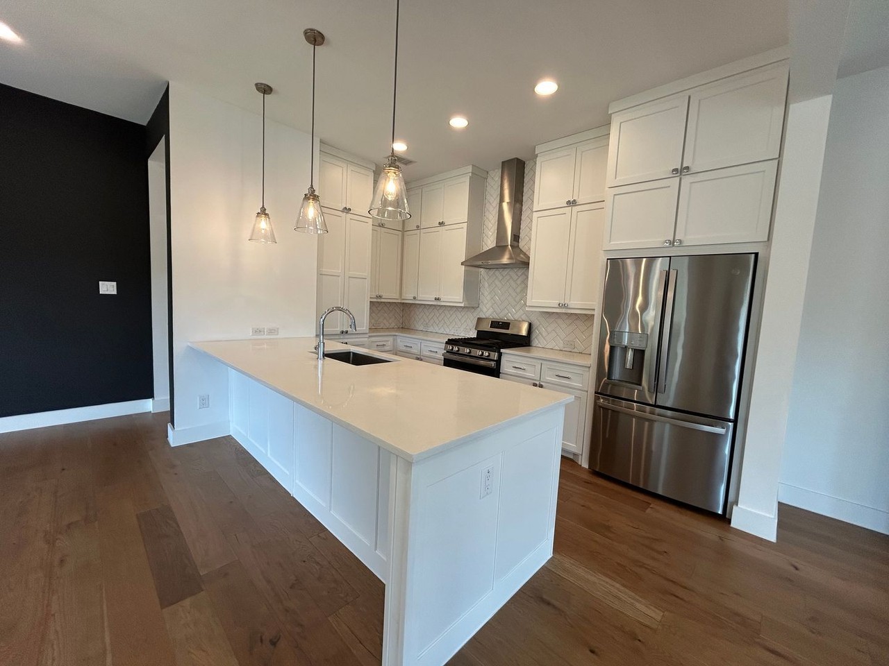 2117 River East Ln - Photo 3 of 45