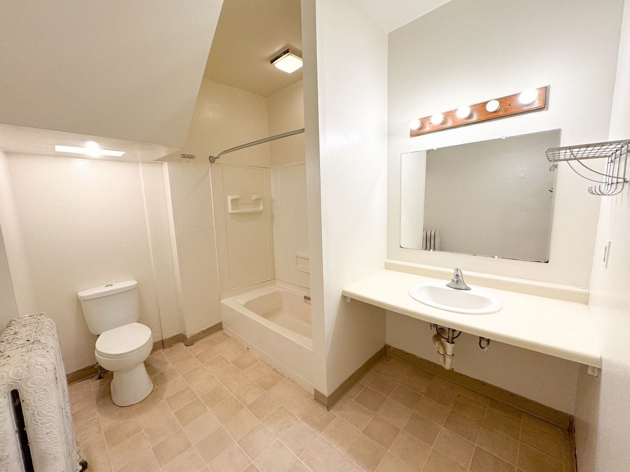 522 E. Main Street - Photo 4 of 29