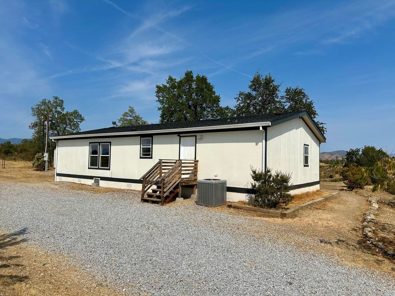 14124 Marsha Way - Photo 2 of 45