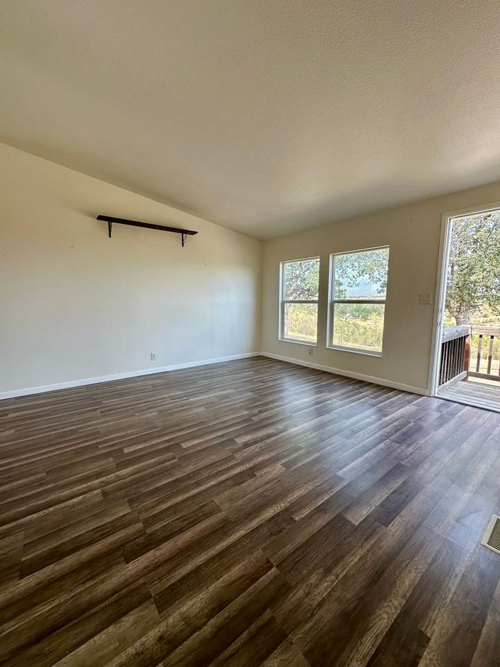 14124 Marsha Way - Photo 6 of 45