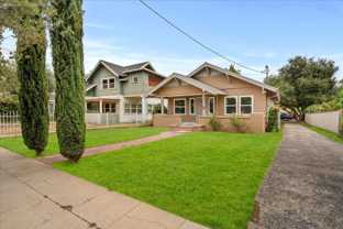 1980 N Summit Ave - Photo 1 of 1