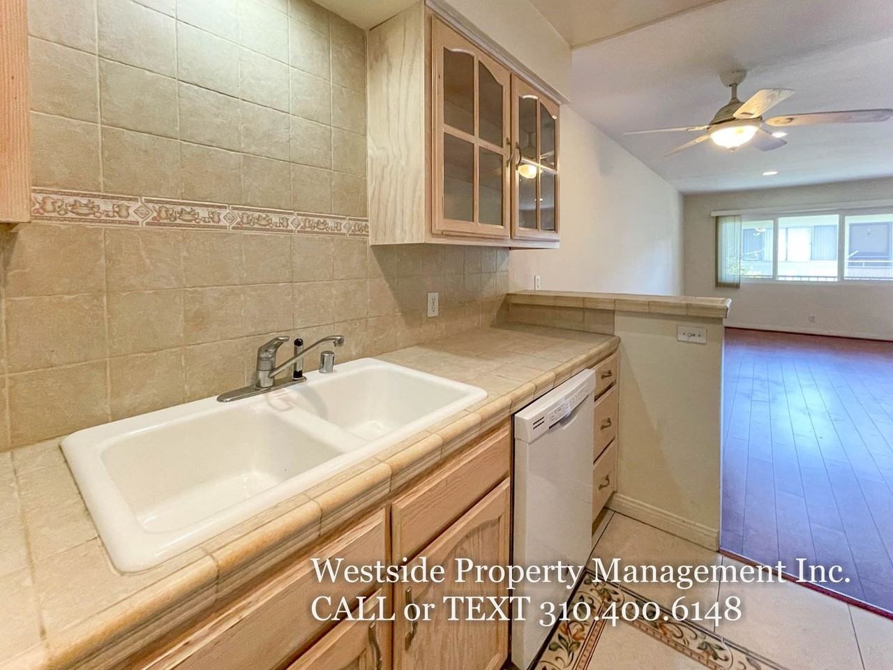 12036 Goshen Ave #7 - Photo 7 of 35