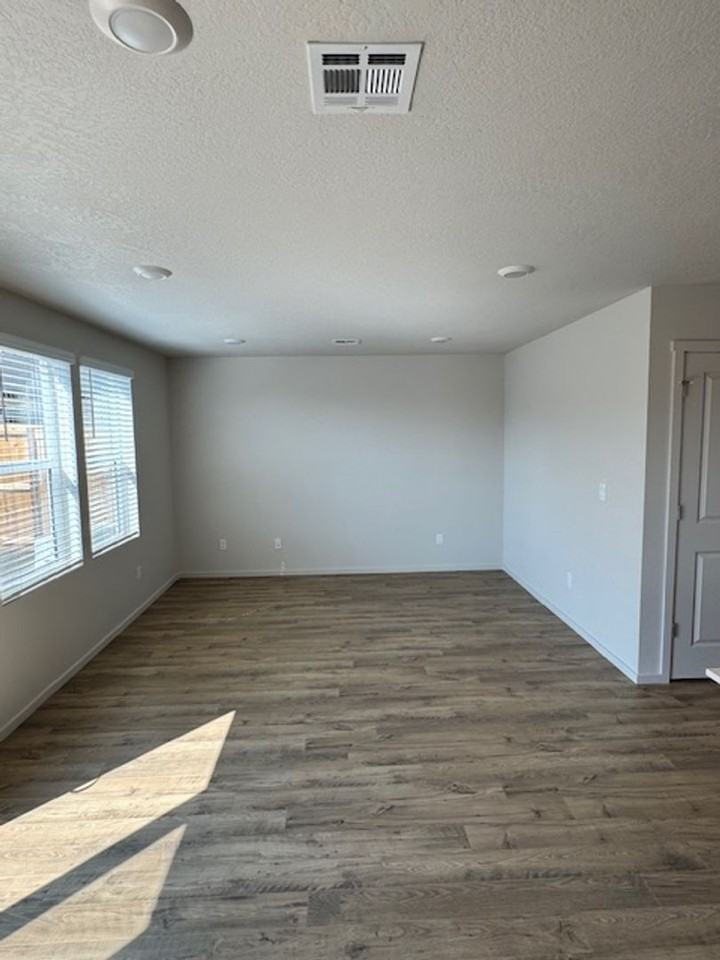 2705 Addysen Park Way - Photo 5 of 24