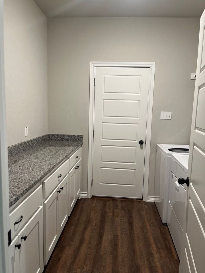 2601 Mission St - Photo 7 of 7