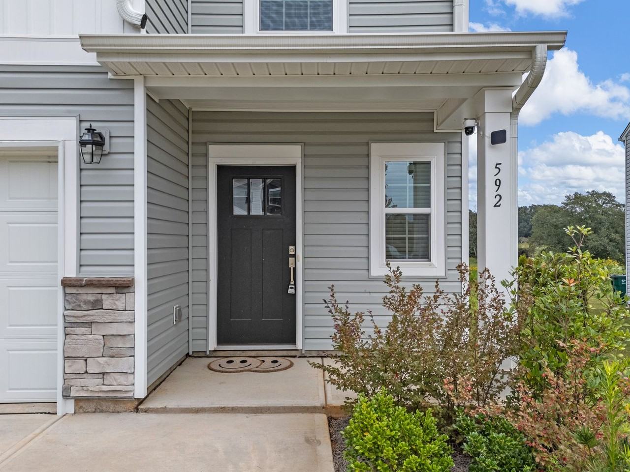 592 Wooden Duck Street - Photo 5 of 41