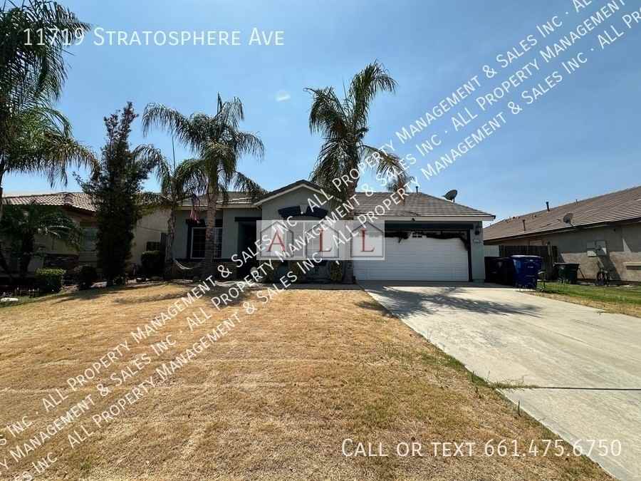 11719 Stratosphere Ave - Photo 2 of 13