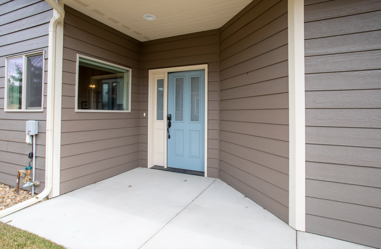 281 West Nicklaus Avenue - Photo 3 of 18