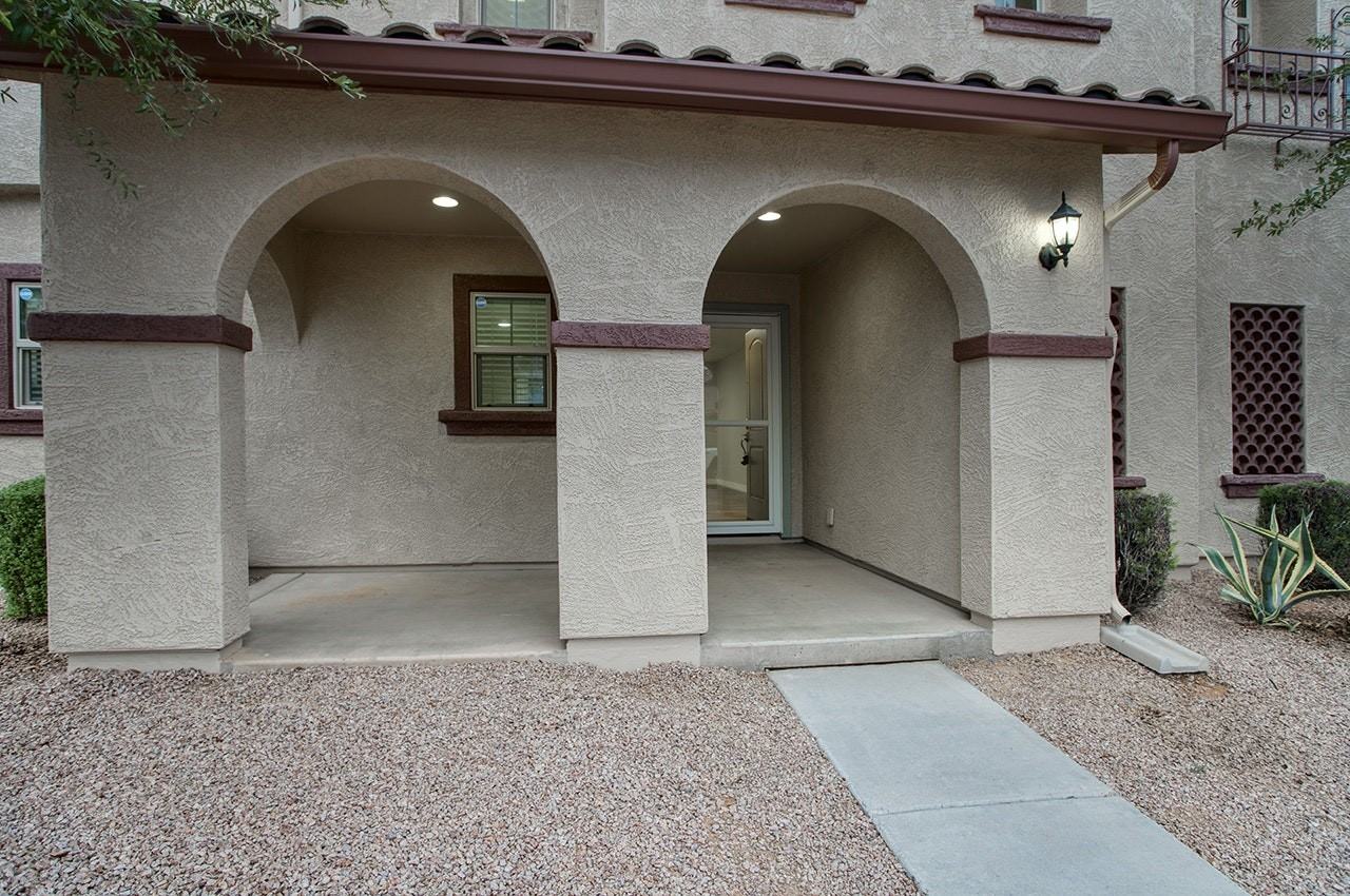 2868 East Binner Drive - Photo 3 of 33