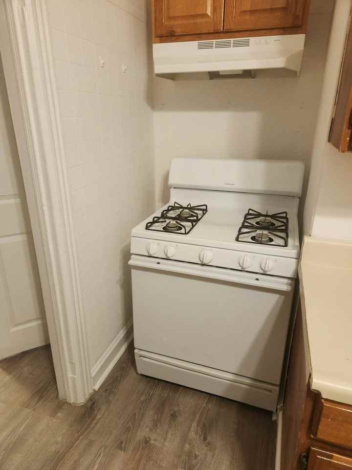 321 Jefferson Ave, Unit 2 - Photo 5 of 5