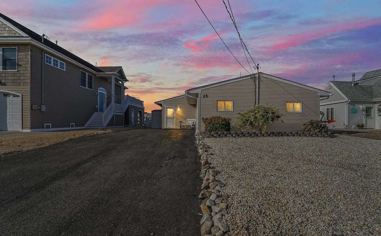 25 W Mullica Rd, Unit 1 - Photo 3 of 22