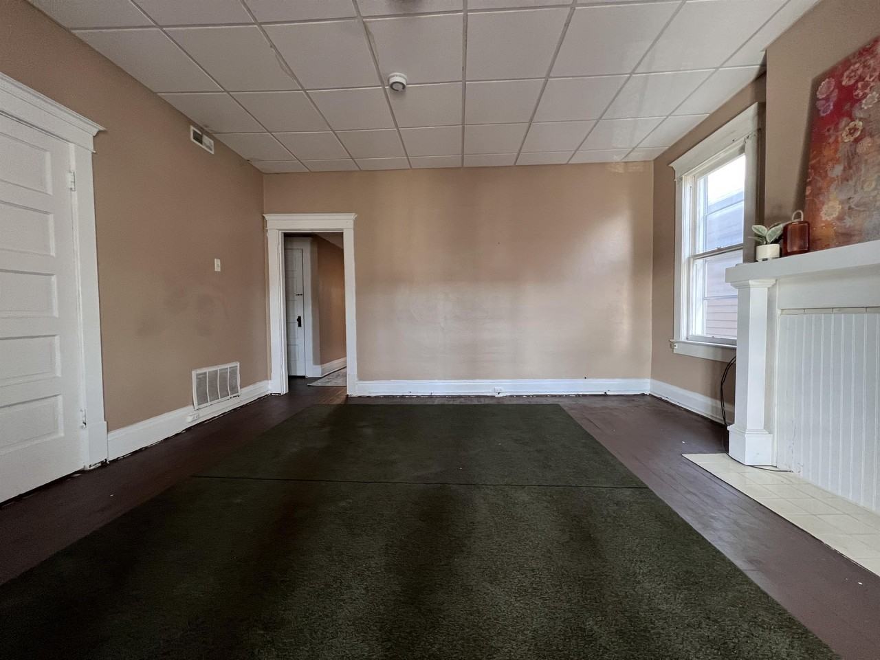 206 - 208 Walnut Street - Photo 6 of 10