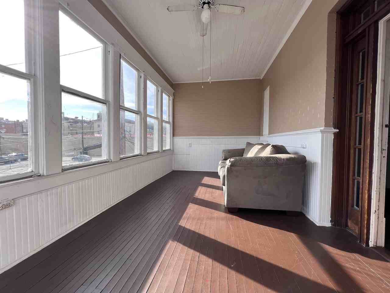 206 - 208 Walnut Street - Photo 7 of 10