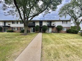 featured image of 1810 Greenway Cross