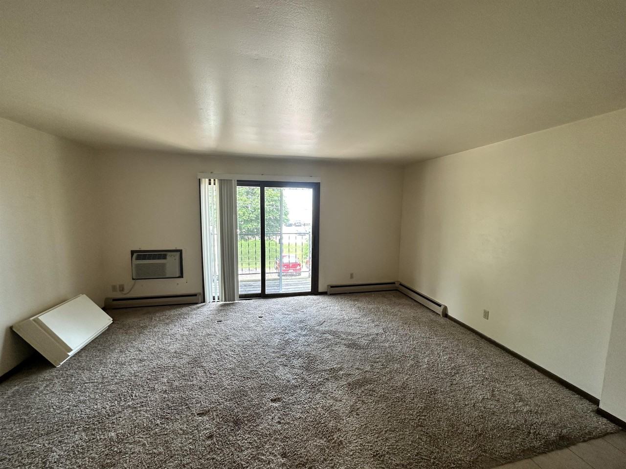 1810 Greenway Cross - Photo 4 of 16