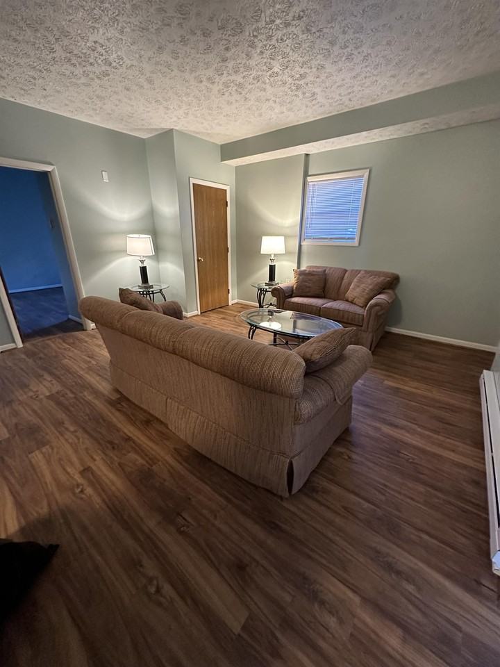 1027 Washington Street - Photo 3 of 49