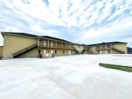 featured image of 1503 W Saint Francis Ave