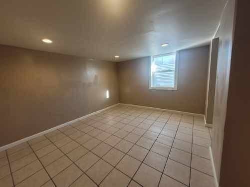 115 N Oklahoma - Photo 7 of 20