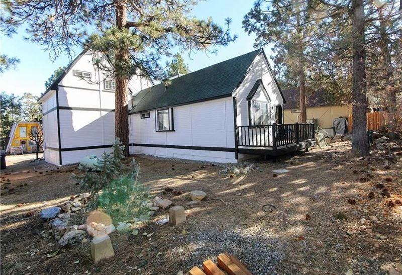 158 Leonard Ln - Photo 2 of 28