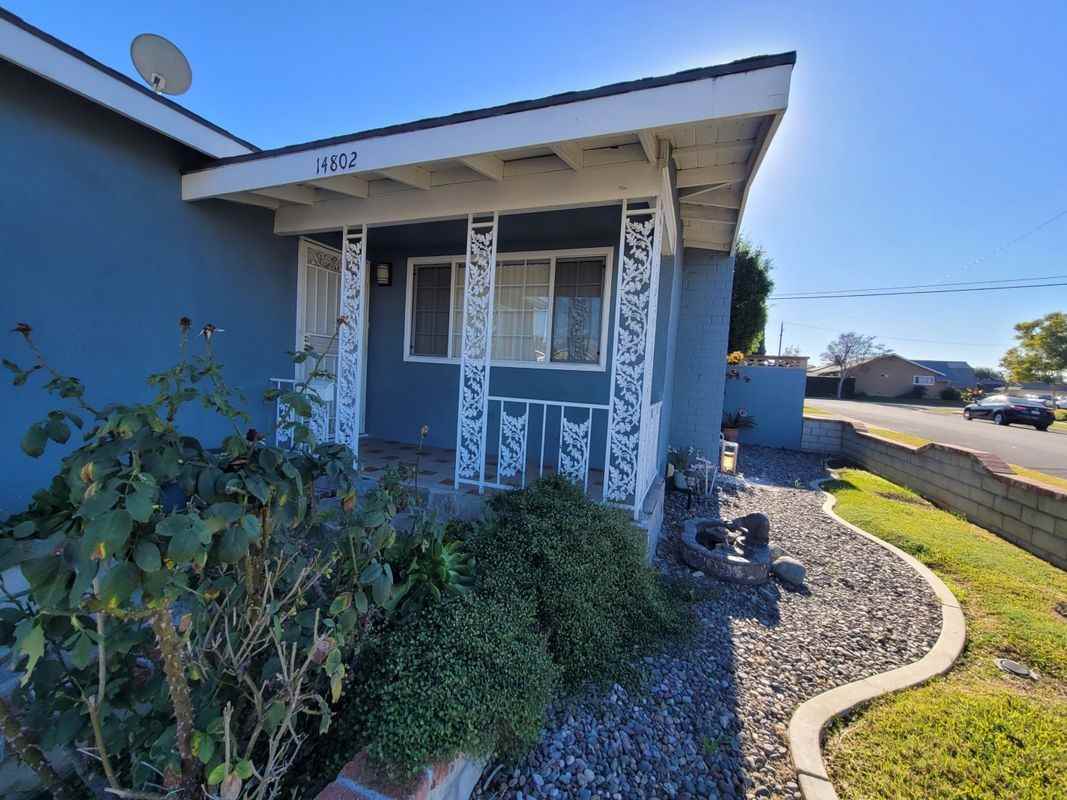 14802 Fernview St ##Adu - Photo 3 of 34