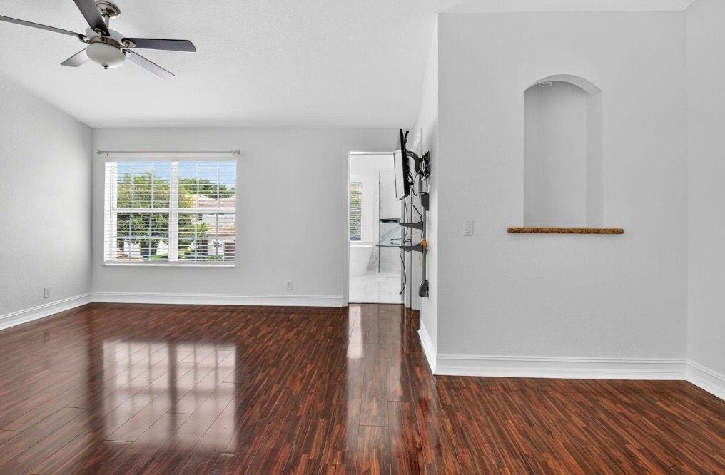 16081 Poppyseed Cir - Photo 2 of 7