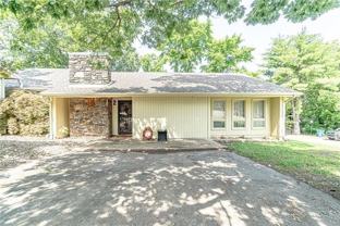 2 Mellor Ln - Photo 1 of 1