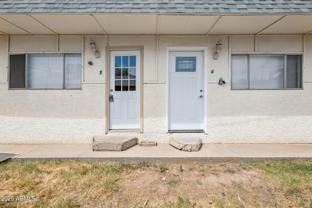 2525 E Willetta St #B - Photo 1 of 1