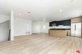 2103 S Burnside Ave #1-2 - Photo 1 of 1